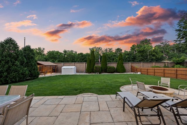 1236 Sandpiper Lane, Naperville, IL 60540