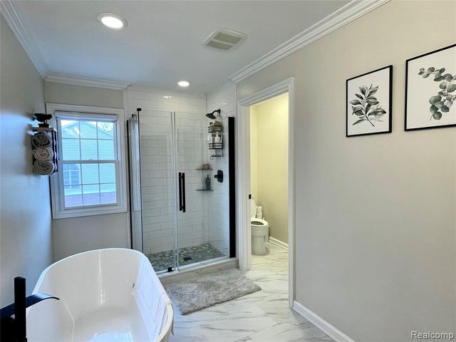 129 E Parent Avenue, Royal Oak, MI 48067
