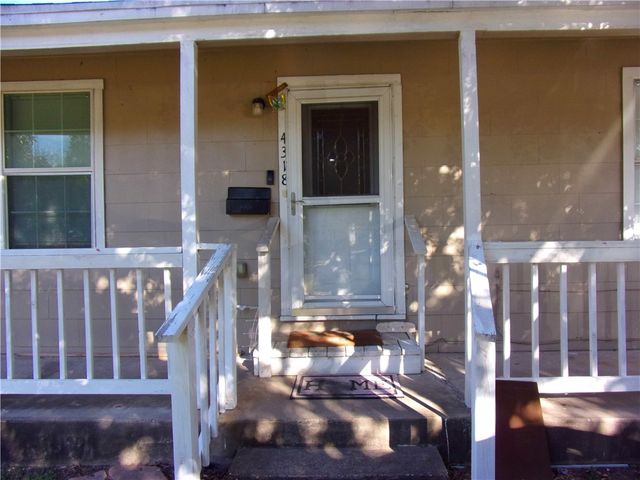 4318 Carlton St, Corpus Christi, TX 78415