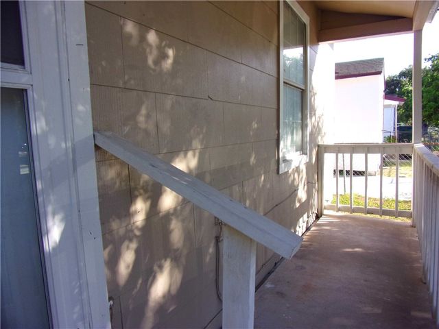 4318 Carlton St, Corpus Christi, TX 78415