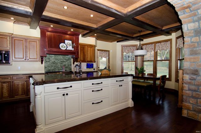 113 Lakewood Drive, Vincennes, IN 47591