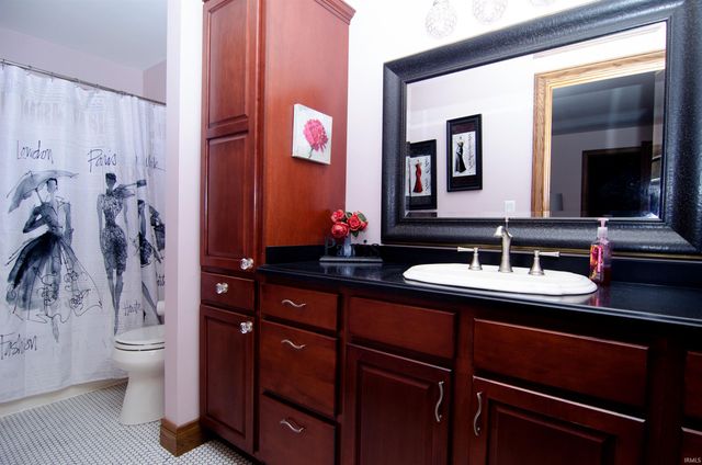 113 Lakewood Drive, Vincennes, IN 47591