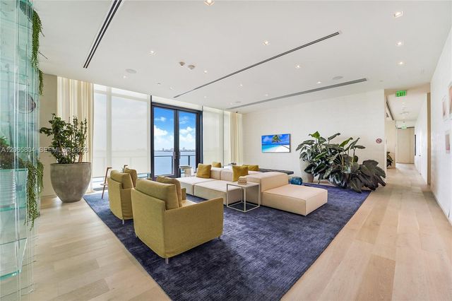 3131 NE 7th Avenue 4404, Miami, FL 33137