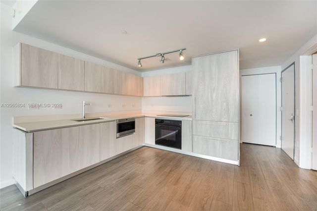 3131 NE 7th Avenue 4404, Miami, FL 33137