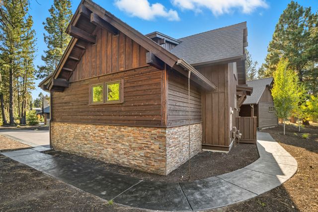 56604 Sunstone Loop 151, Bend, OR 97707