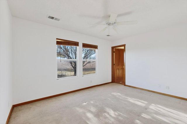 6939 Golden Mesa, Santa Fe, NM 87507