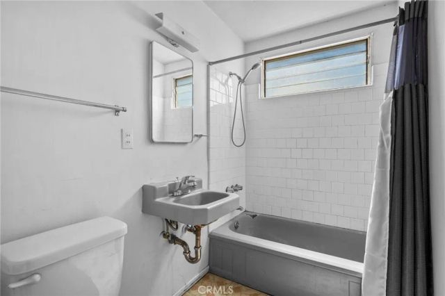 743 Arliss Street, Riverside, CA 92507