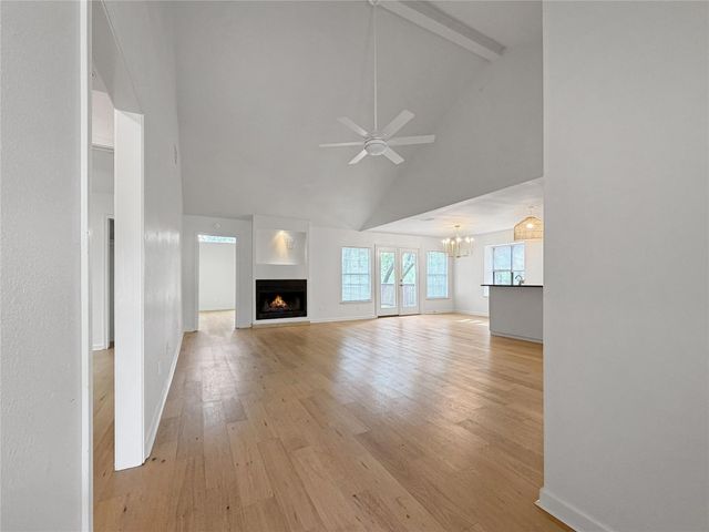 34 Pebblebrook LN, Wimberley, TX 78676