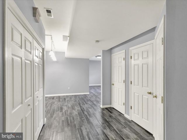 25 WAXWOOD RD, Shoemakersville, PA 19555