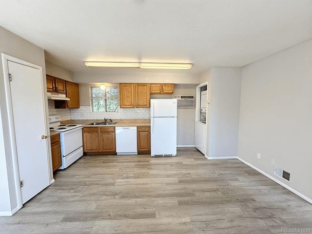 1930 W Yampa Street, Colorado Springs, CO 80904