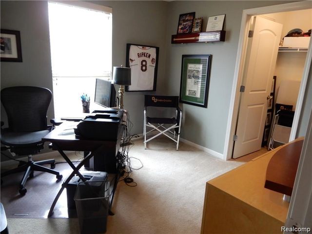 30216 Bradmore Road, Warren, MI 48092