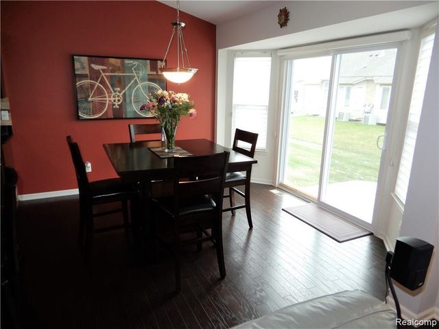 30216 Bradmore Road, Warren, MI 48092