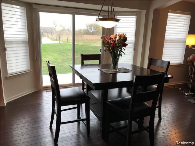 30216 Bradmore Road, Warren, MI 48092