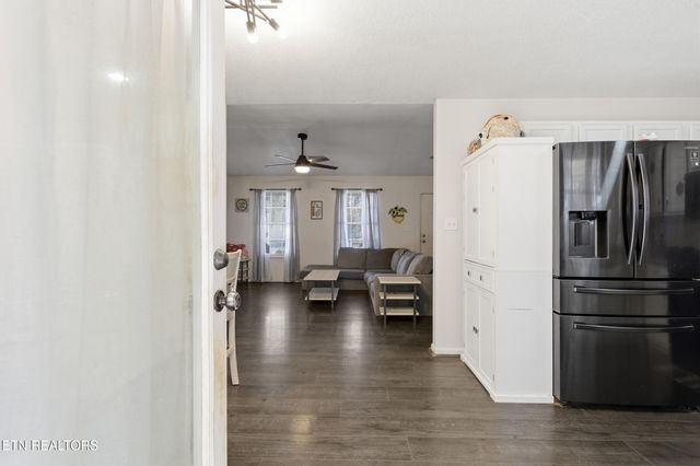 7712 Ralph Youmans Rd, Corryton, TN 37721