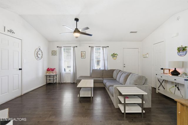 7712 Ralph Youmans Rd, Corryton, TN 37721