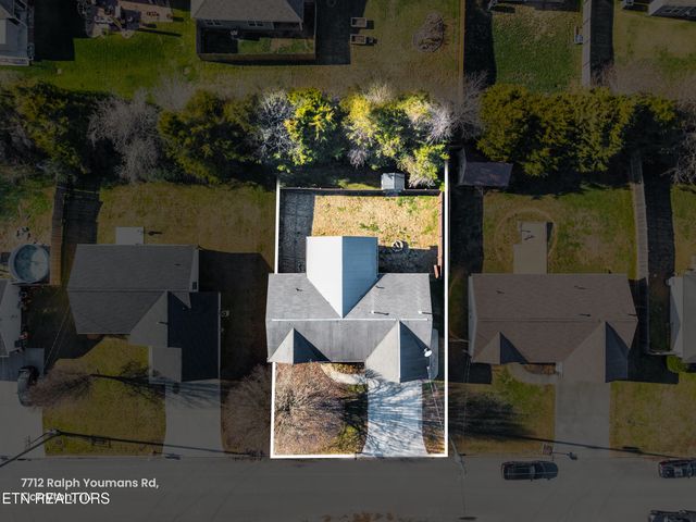 7712 Ralph Youmans Rd, Corryton, TN 37721