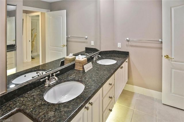5601 Eleuthera WAY, Naples, FL 34119
