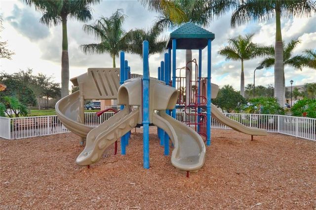5601 Eleuthera WAY, Naples, FL 34119