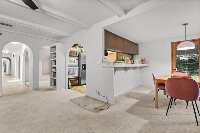 20138 Busch Court, Redding, CA 96002