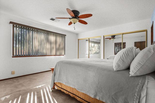 20138 Busch Court, Redding, CA 96002