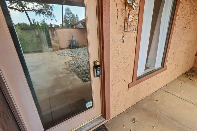 20138 Busch Court, Redding, CA 96002