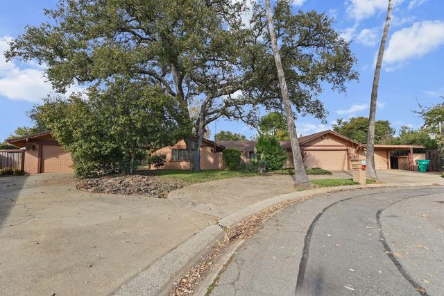 20138 Busch Court, Redding, CA 96002