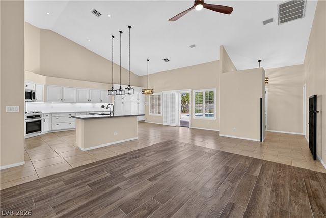 7712 Silver Wells Road, Las Vegas, NV 89149