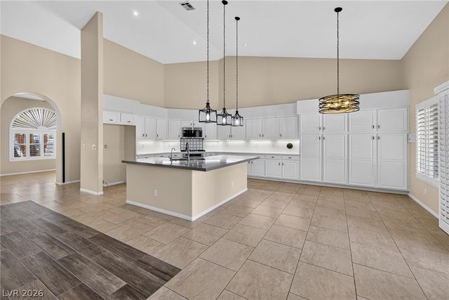 7712 Silver Wells Road, Las Vegas, NV 89149