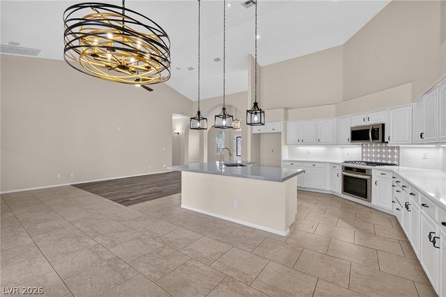 7712 Silver Wells Road, Las Vegas, NV 89149