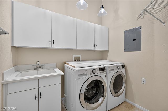 7712 Silver Wells Road, Las Vegas, NV 89149