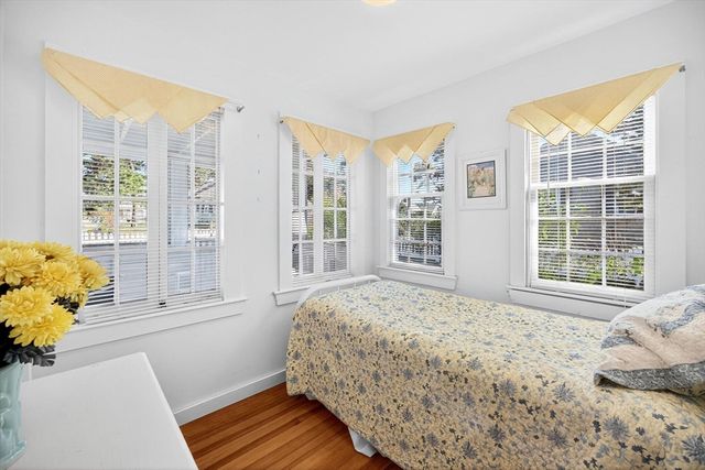 11 Ocean Park W, Dennis, MA 02639
