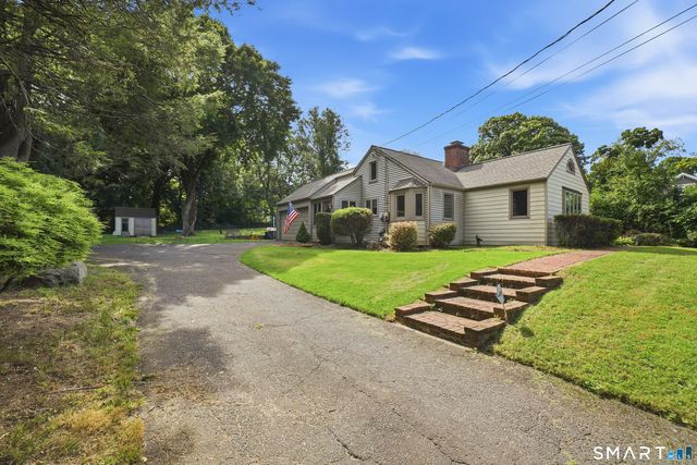 464 Church Hill Road, Trumbull, CT 06611