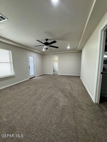 656 Logwood Avenue, Canutillo, TX 79835