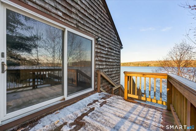 30 Beach View Rd Extension, Voluntown, CT 06384