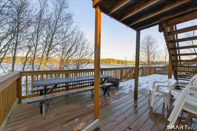 30 Beach View Rd Extension, Voluntown, CT 06384