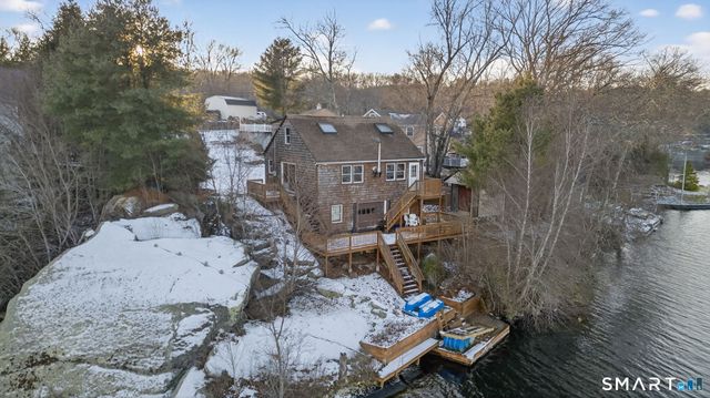 30 Beach View Rd Extension, Voluntown, CT 06384