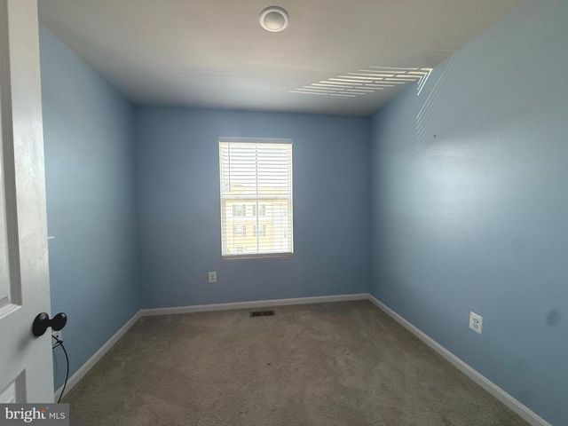35 THROWER RD, Hedgesville, WV 25427