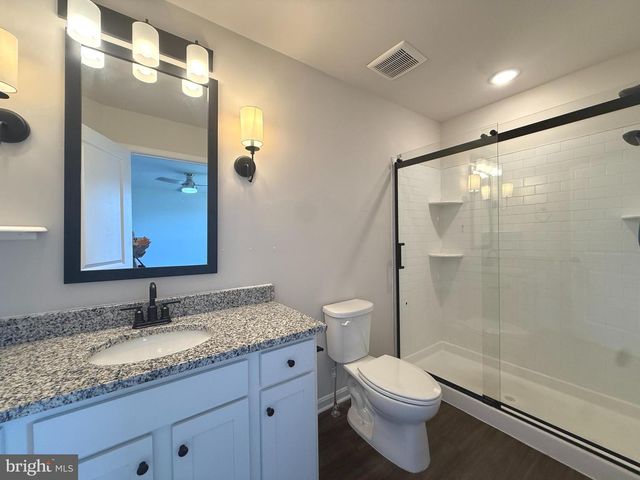 35 THROWER RD, Hedgesville, WV 25427