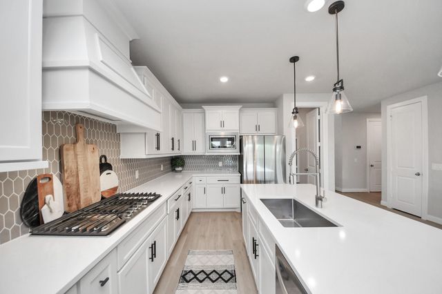717 Lacosta Creek Lane, Katy, TX 77493