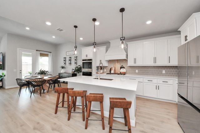 717 Lacosta Creek Lane, Katy, TX 77493