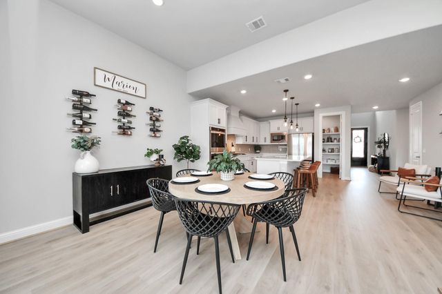 717 Lacosta Creek Lane, Katy, TX 77493
