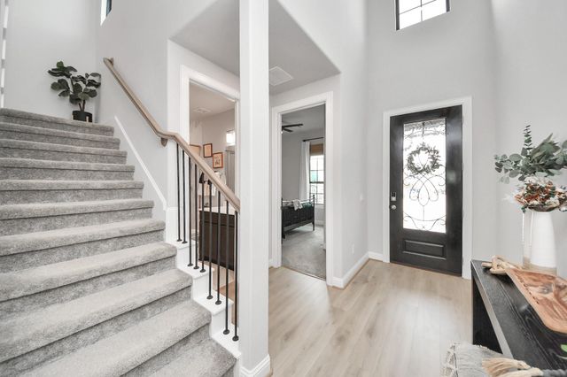717 Lacosta Creek Lane, Katy, TX 77493