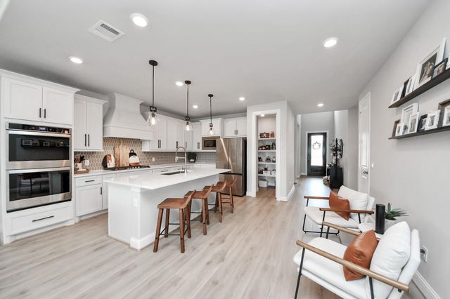 717 Lacosta Creek Lane, Katy, TX 77493