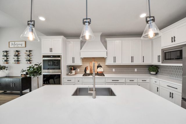 717 Lacosta Creek Lane, Katy, TX 77493