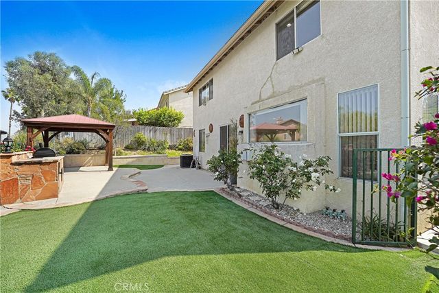 12328 Edgecliff Avenue, Sylmar, CA 91342