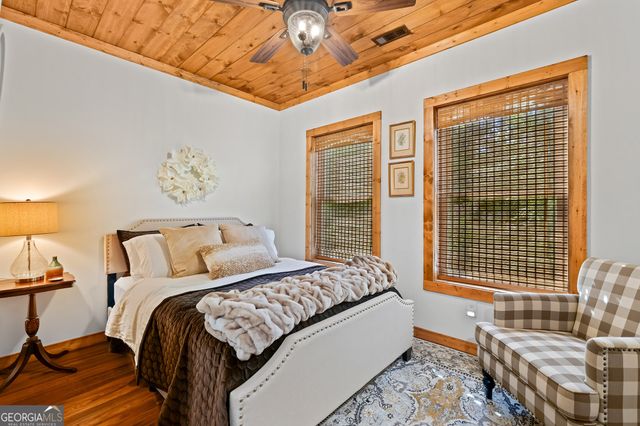 115 Sunset Drive, Tiger, GA 30576