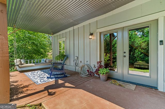 115 Sunset Drive, Tiger, GA 30576