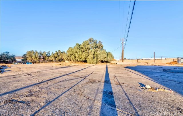 2461 W Main Street, Barstow, CA 92311
