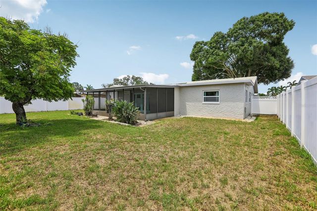 13178 88TH AVENUE N, Seminole, FL 33776