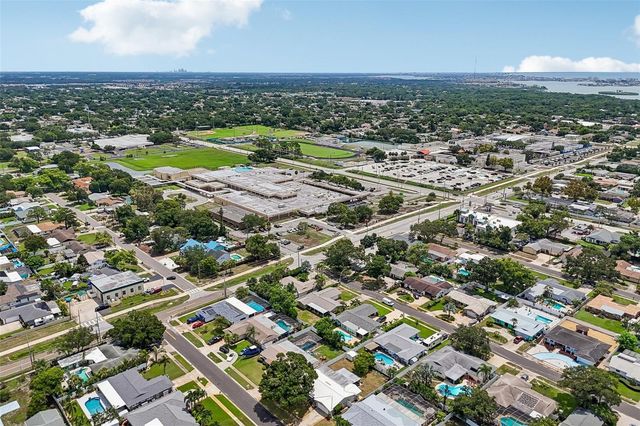 13178 88TH AVENUE N, Seminole, FL 33776